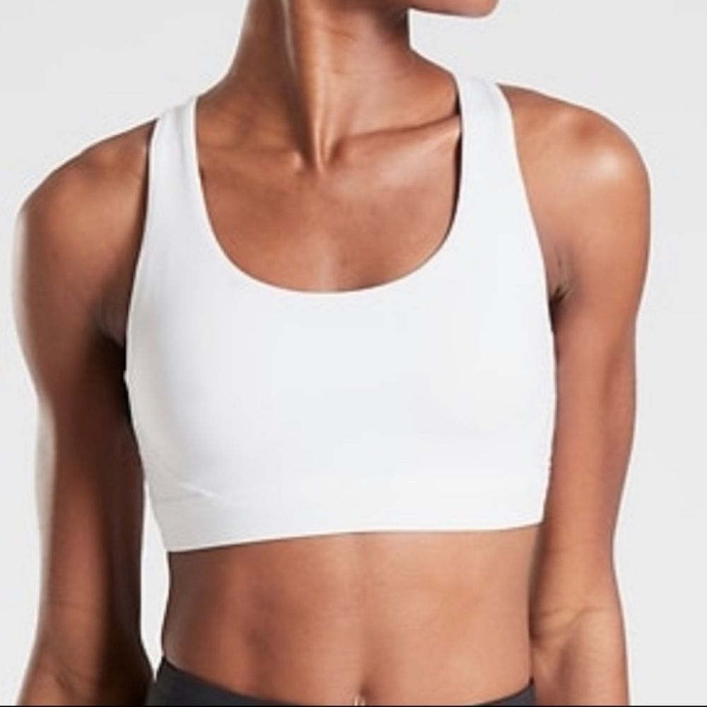 NWT Athleta A-C Ultimate Bra White. Extra Large